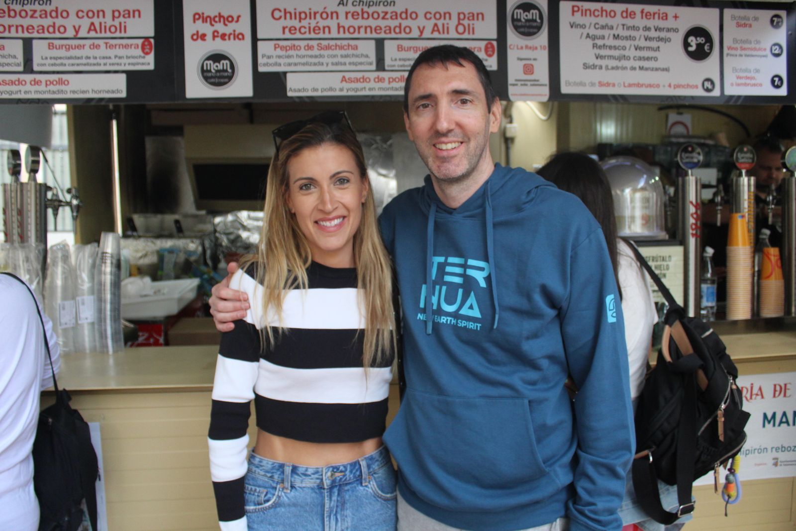 Ambiente en la Feria de Día en el mediodía de este sábado