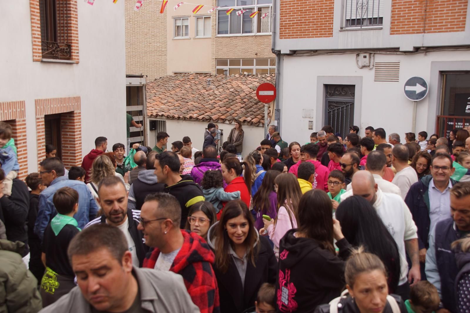 Alba de Tormes celebra un encierro, capea y encierro de minibueyes