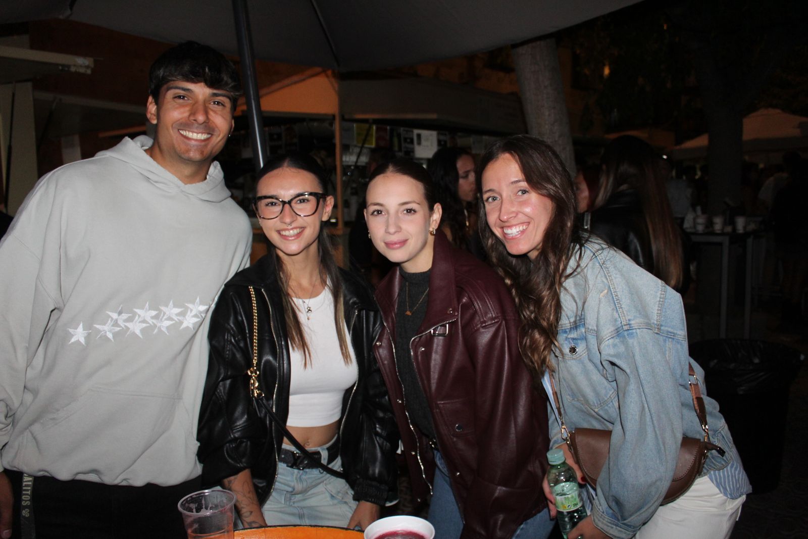 Cientos de personas disfrutan en la Feria de Día durante este martes en Salamanca