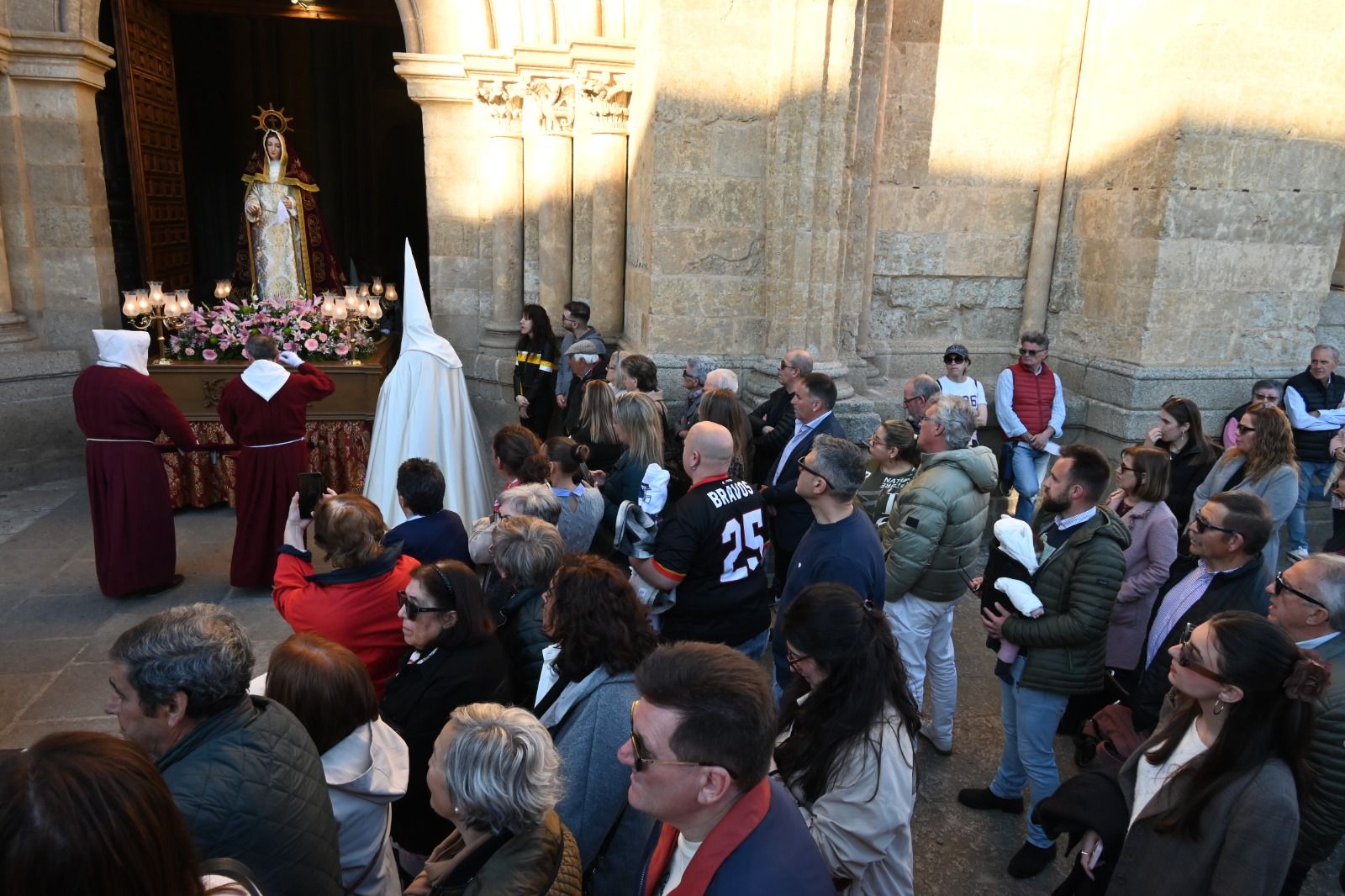 El Santo Entierro vuelve a unir en un acto de fe a las siete cofradías de Ciudad Rodrigo