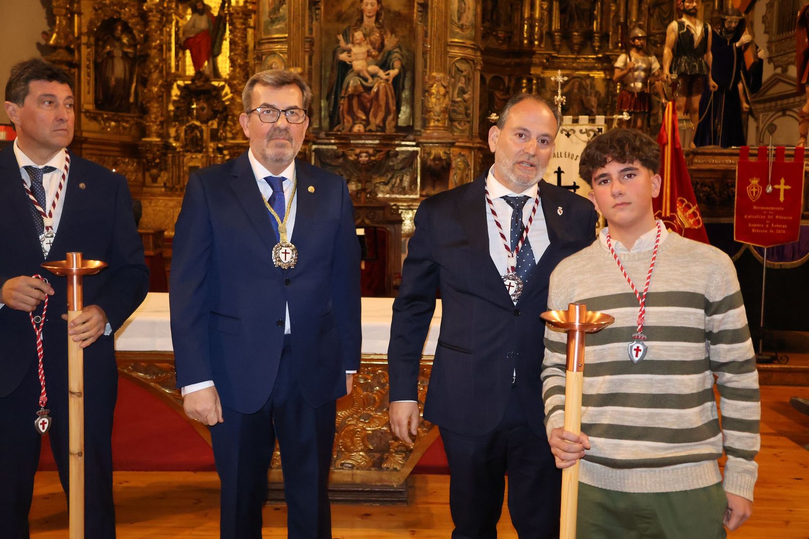 GALERÍA | Silencio rito entrada