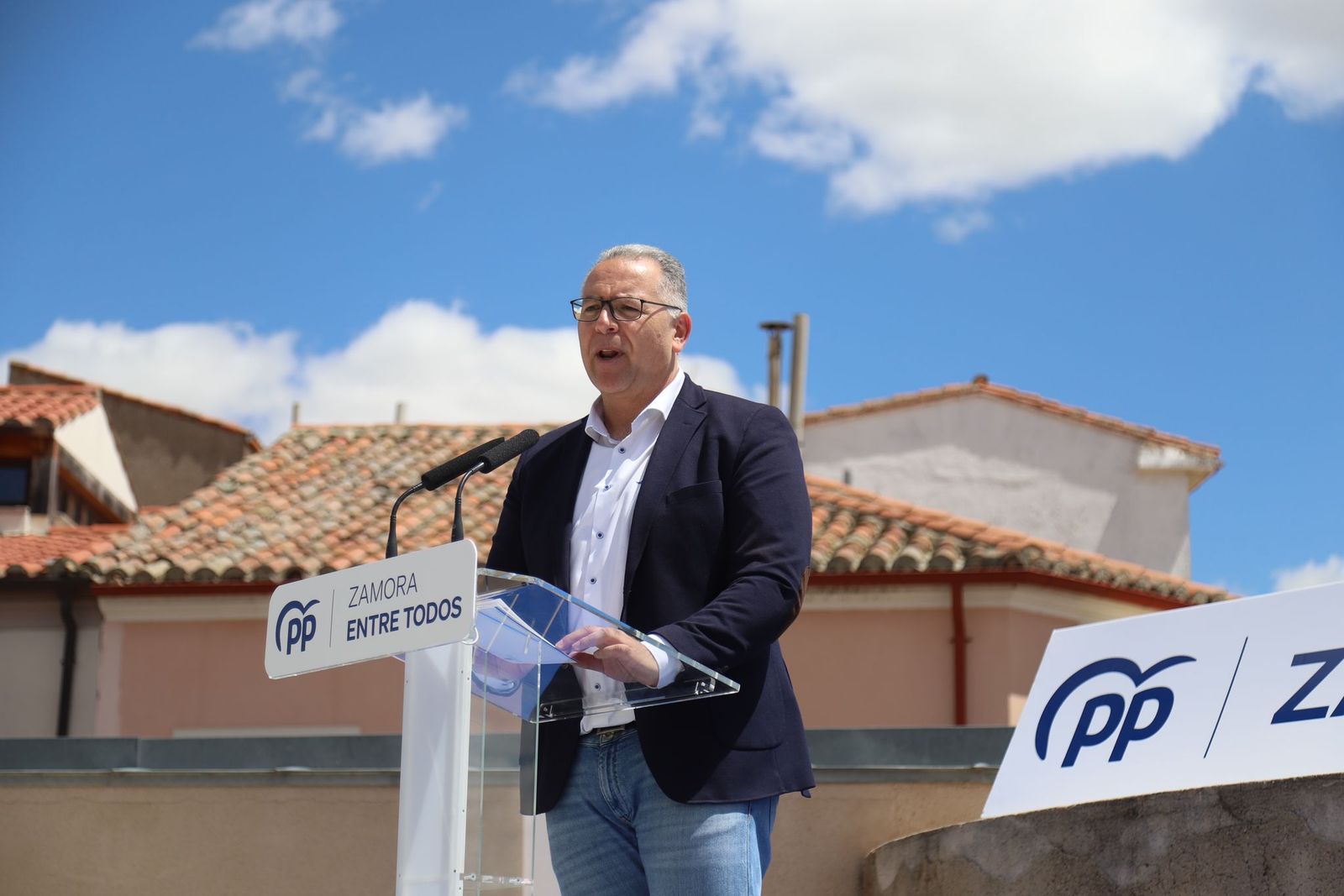 Jesús María Prada, en el acto en la terraza del Ramos Carrión