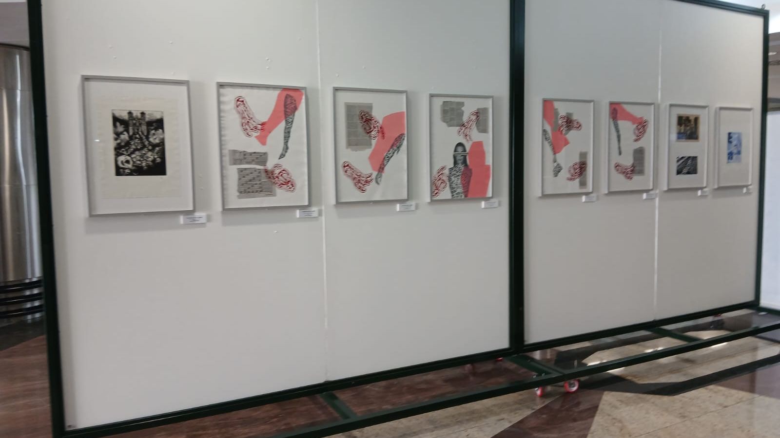 La estación de tren de Salamanca acoge la exposición “Entre huellas y matrices”, con obras de alumnos de Bellas Artes de la USAL