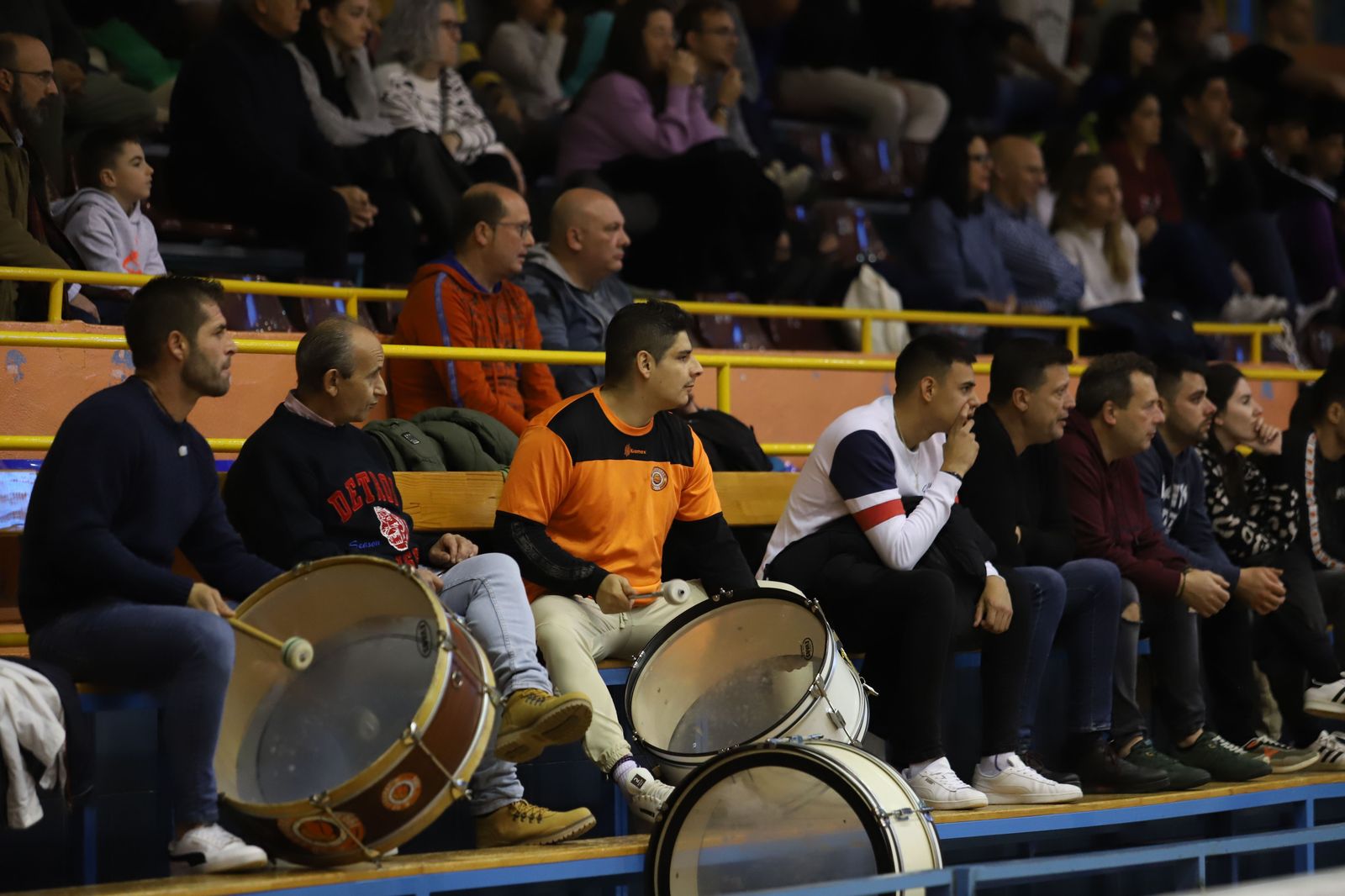 Afición del CD Zamarat.