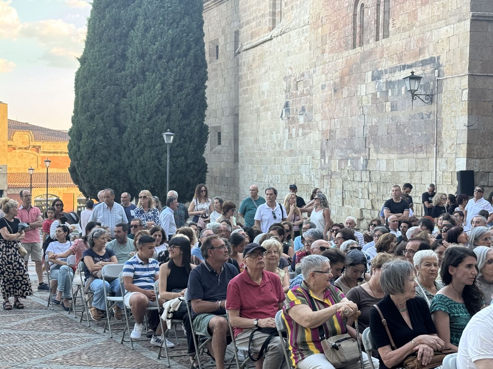 Plazas y Patios. Obra en homenaje a Carmen Martín Gaite