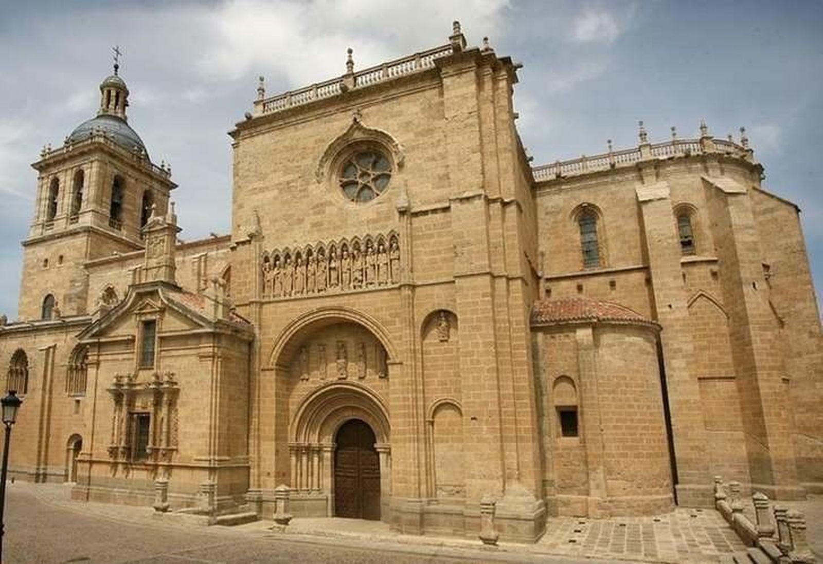 Catedral de Ciudad Rodrigo. Foto de archivo