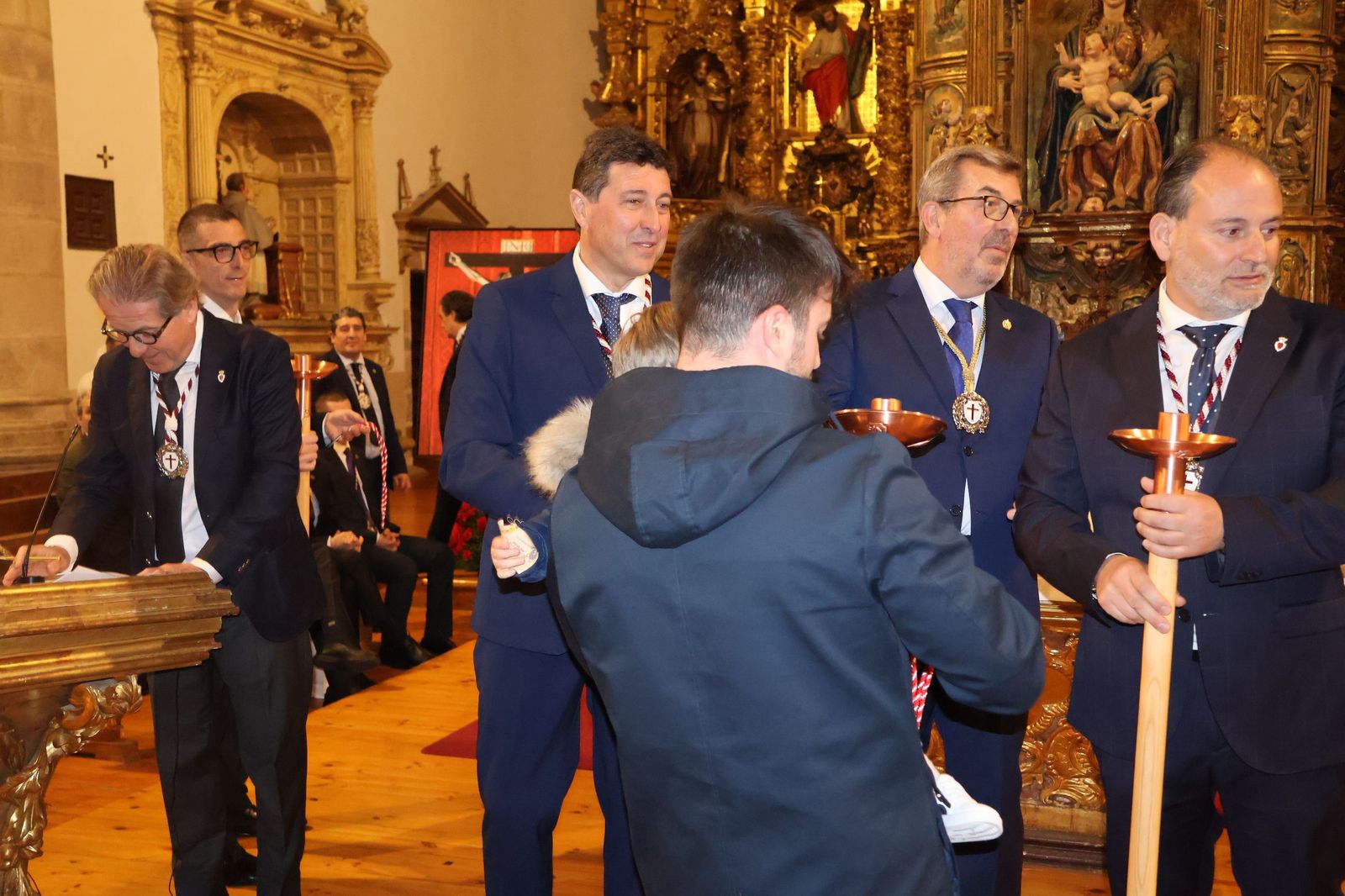 GALERÍA | Silencio rito entrada