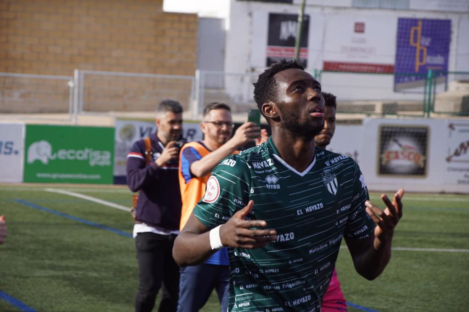 whatsapp-image-2023-03-12-at-18-00-13-4