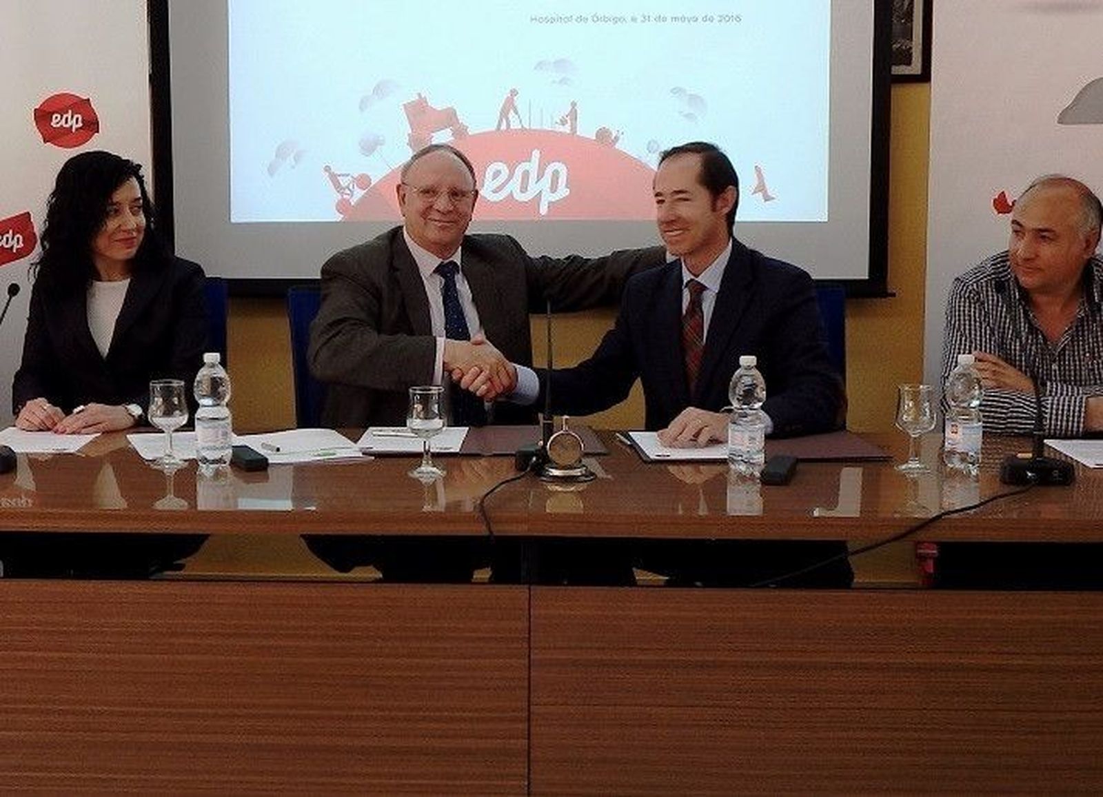 Ferduero renueva su contrato de suministro eléctrico