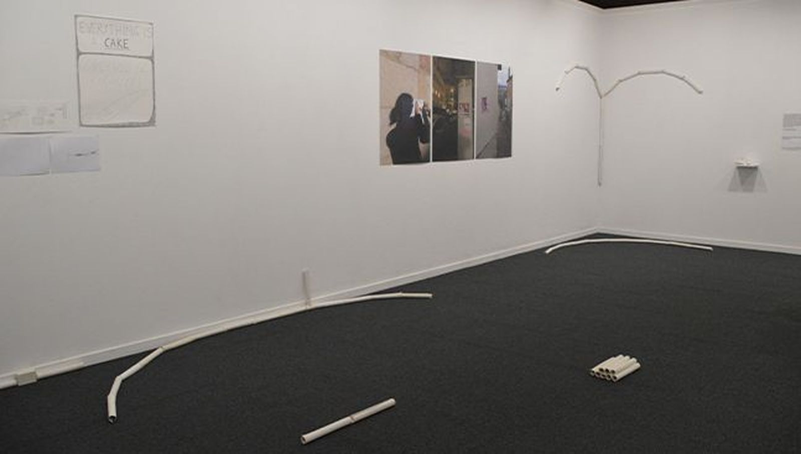 Exposición 'Una habitación compartida'. Foto USAL