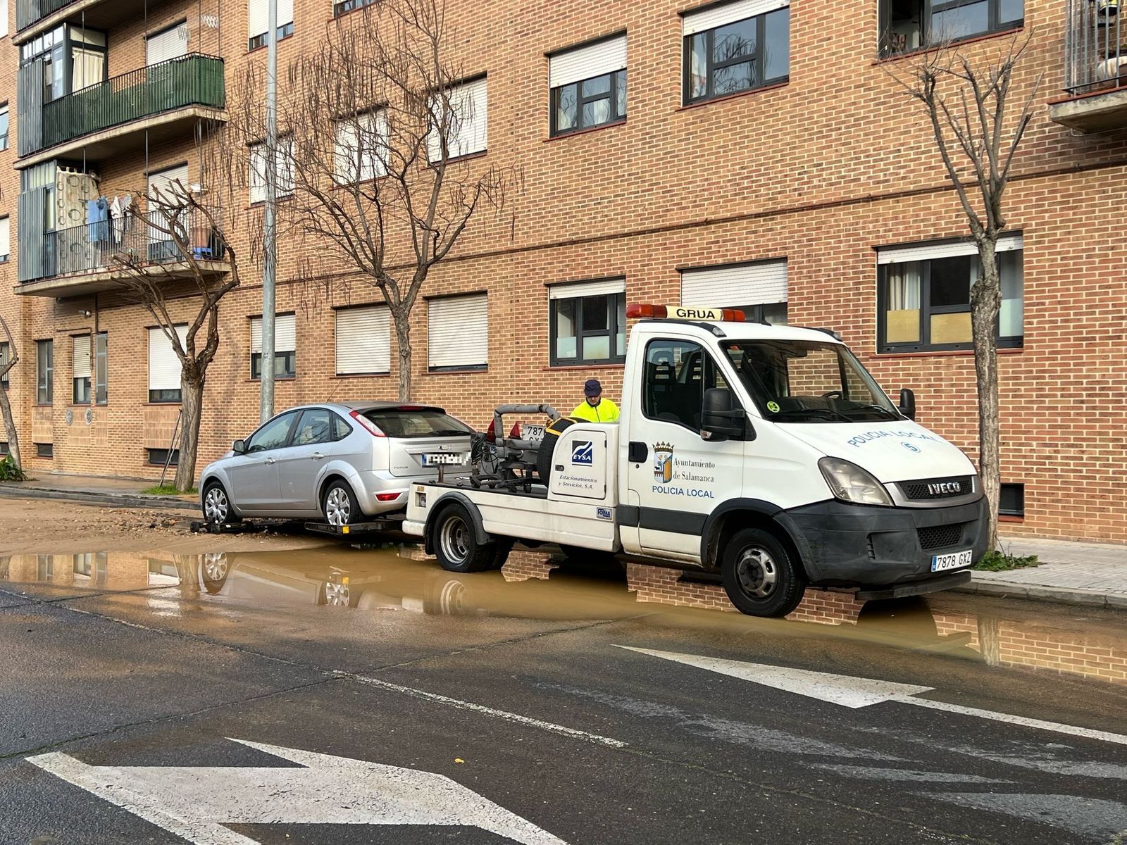 reventon-en-el-paseo-cesar-real-de-la-riva-10