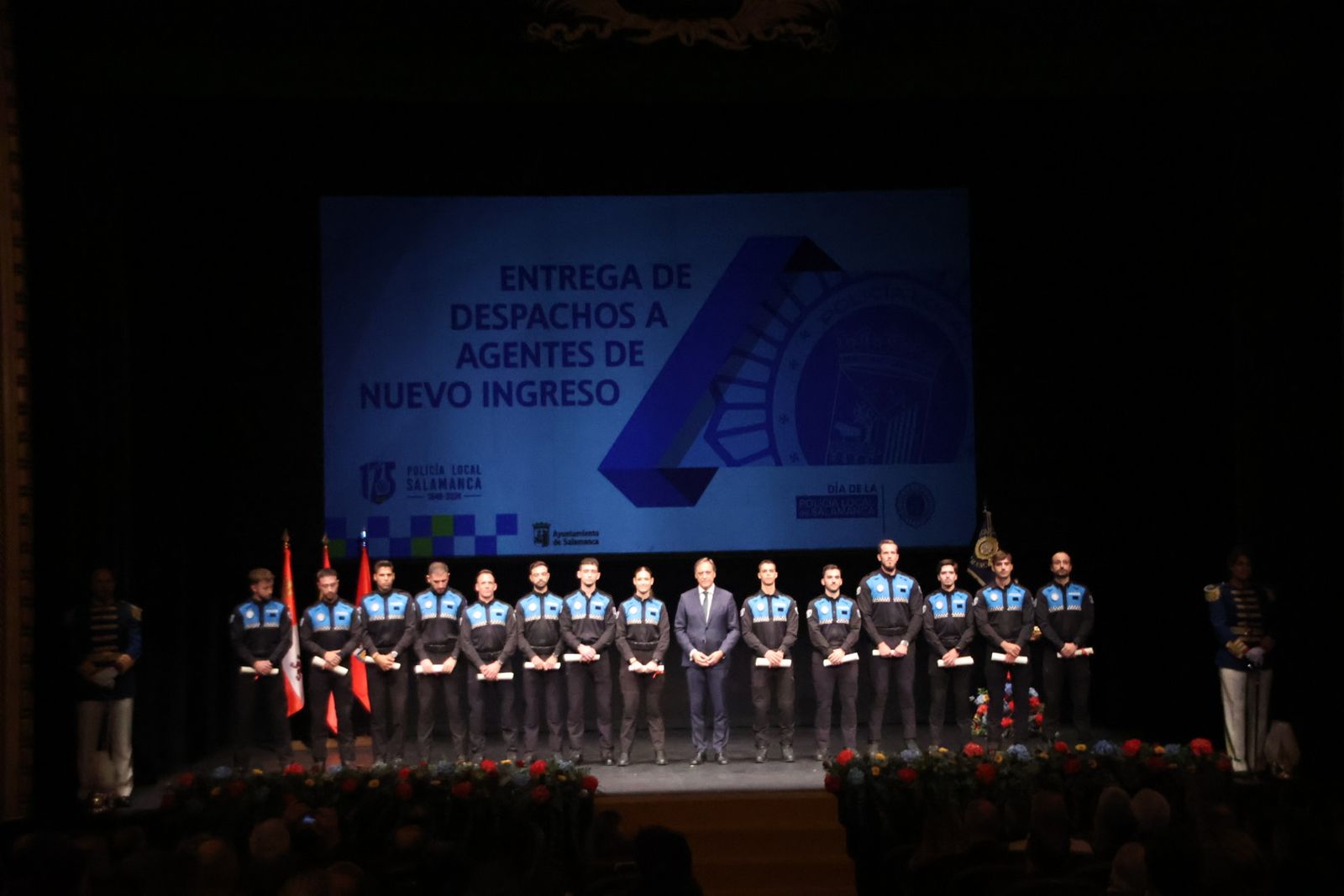 Día de la Policía Local en el Teatro Liceo