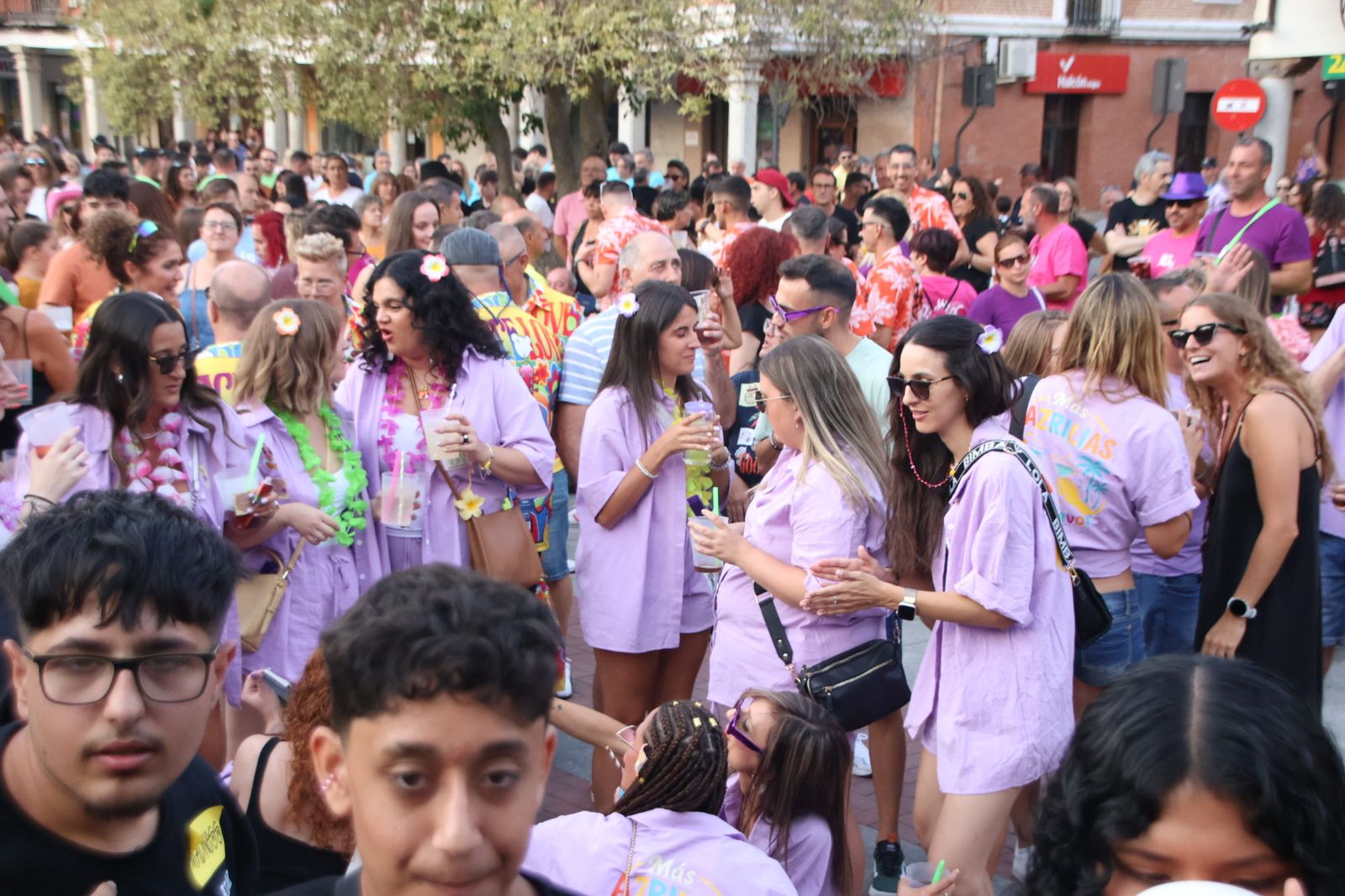Peñaranda, Chupinazo y presentación de las reinas y damas