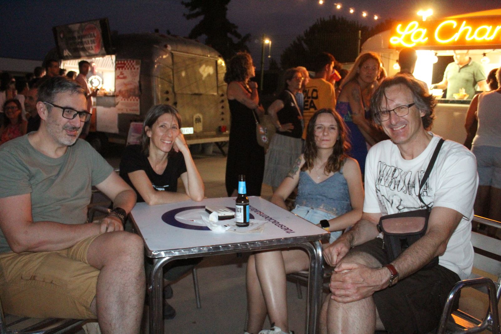 Feria Food Trucks en Aldeatejada en la plaza Mayalde