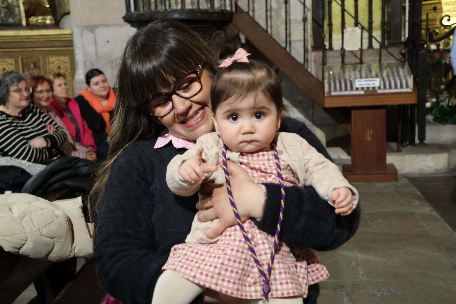 entrada-de-nuevos-hermanos-de-la-vera-cruz-42