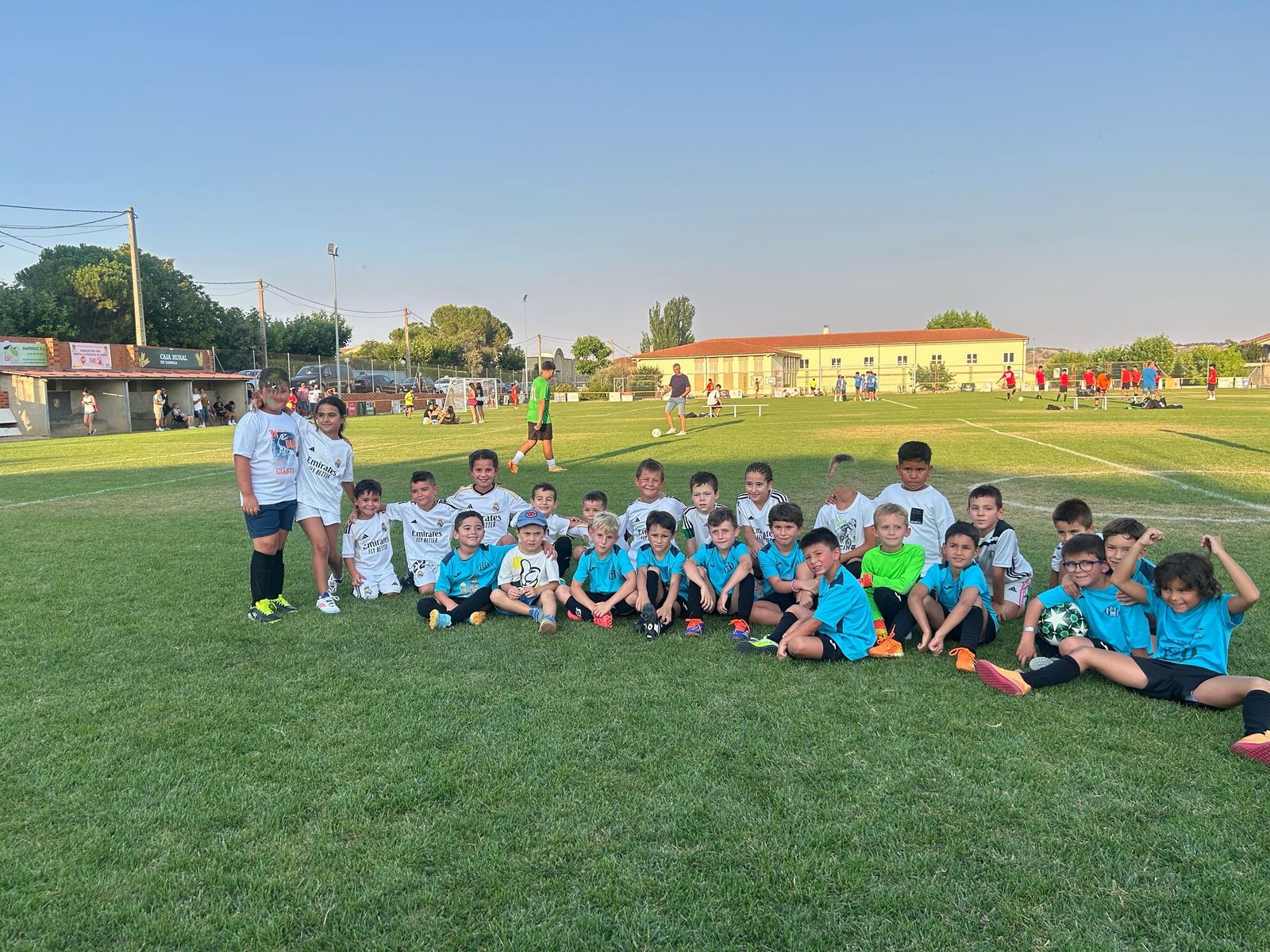 Más de 130 niños participan en el III Torneo Interpueblos Tierra del Vino en Corrales