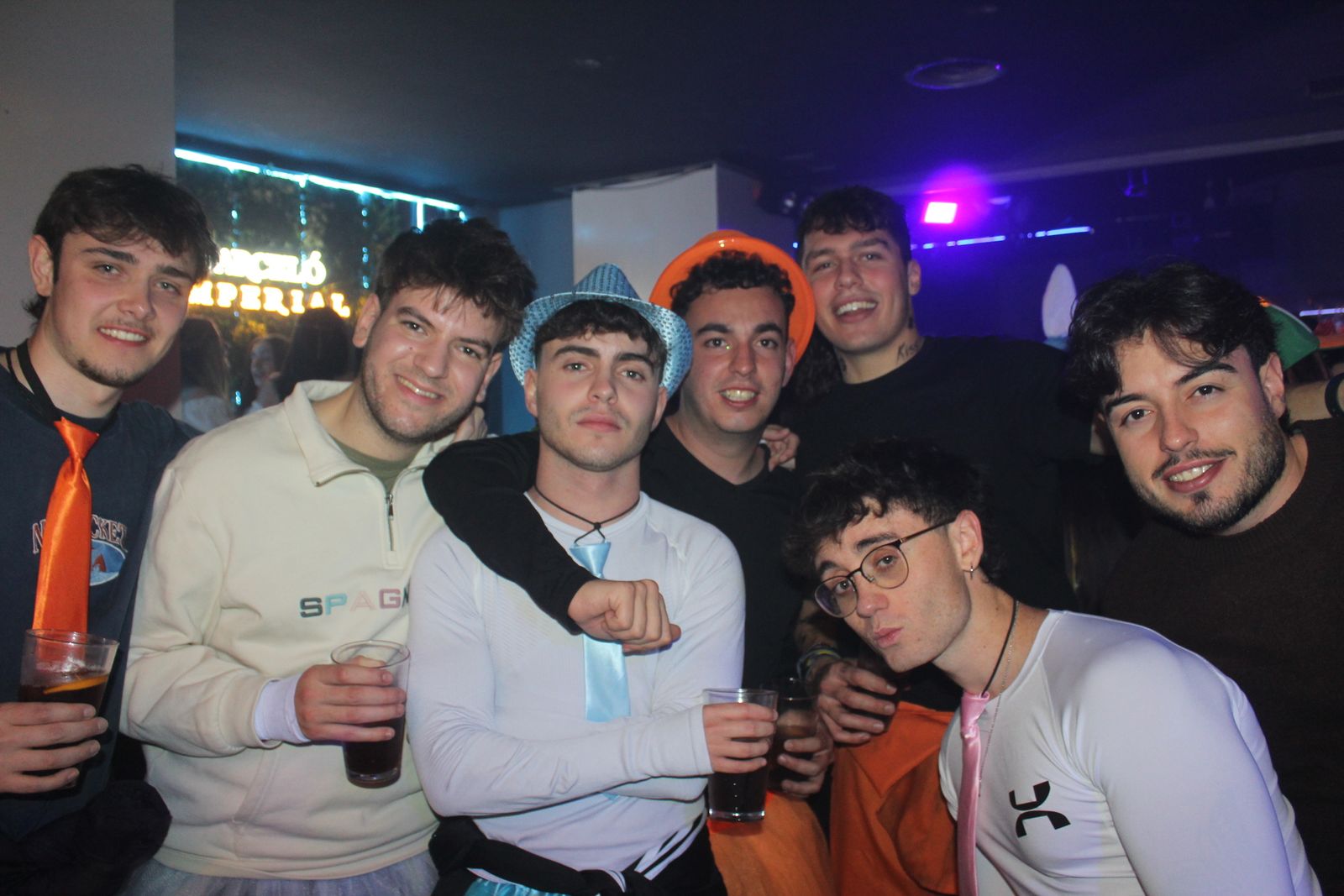 Salamanca de noche, jueves 27 de noviembre