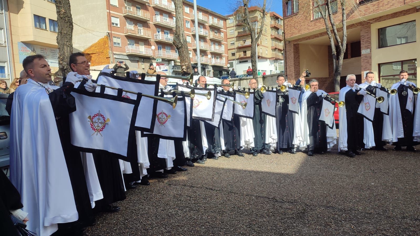 Banda Clarines y Tambores. Triduo Tercera Caída. San Lázaro