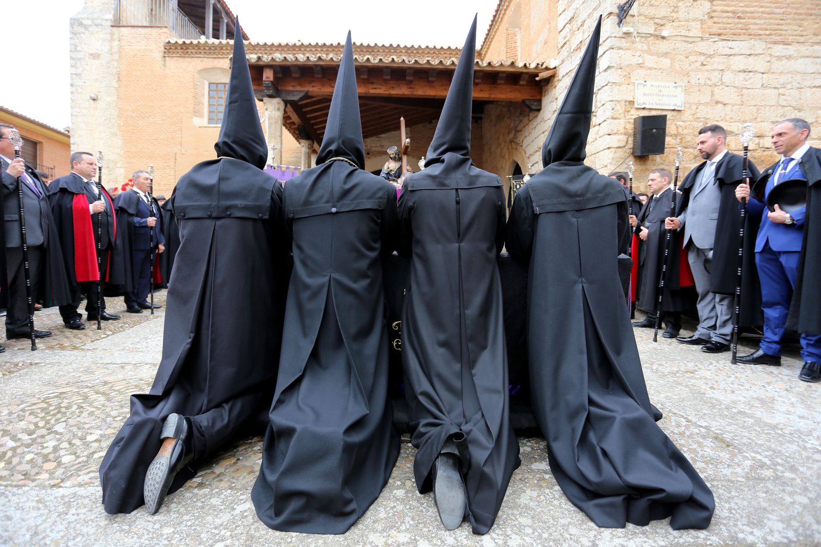 Leticia Pérez / ICAL . Bendición de los Conqueros o Cagalentejas de la Semana Santa de Toro (Zamora), organizada por la Cofradía de Jesús Nazareno y Ánimas de la Campanilla