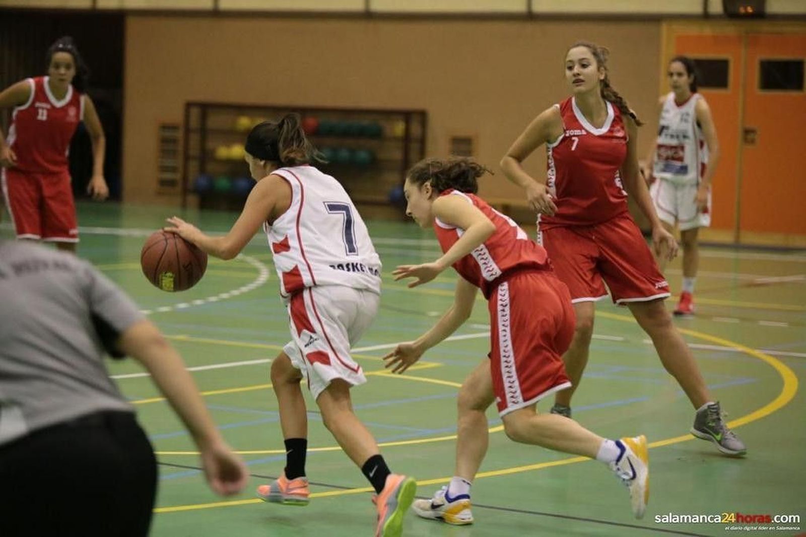 USAL femenina-Ascensores Tresa