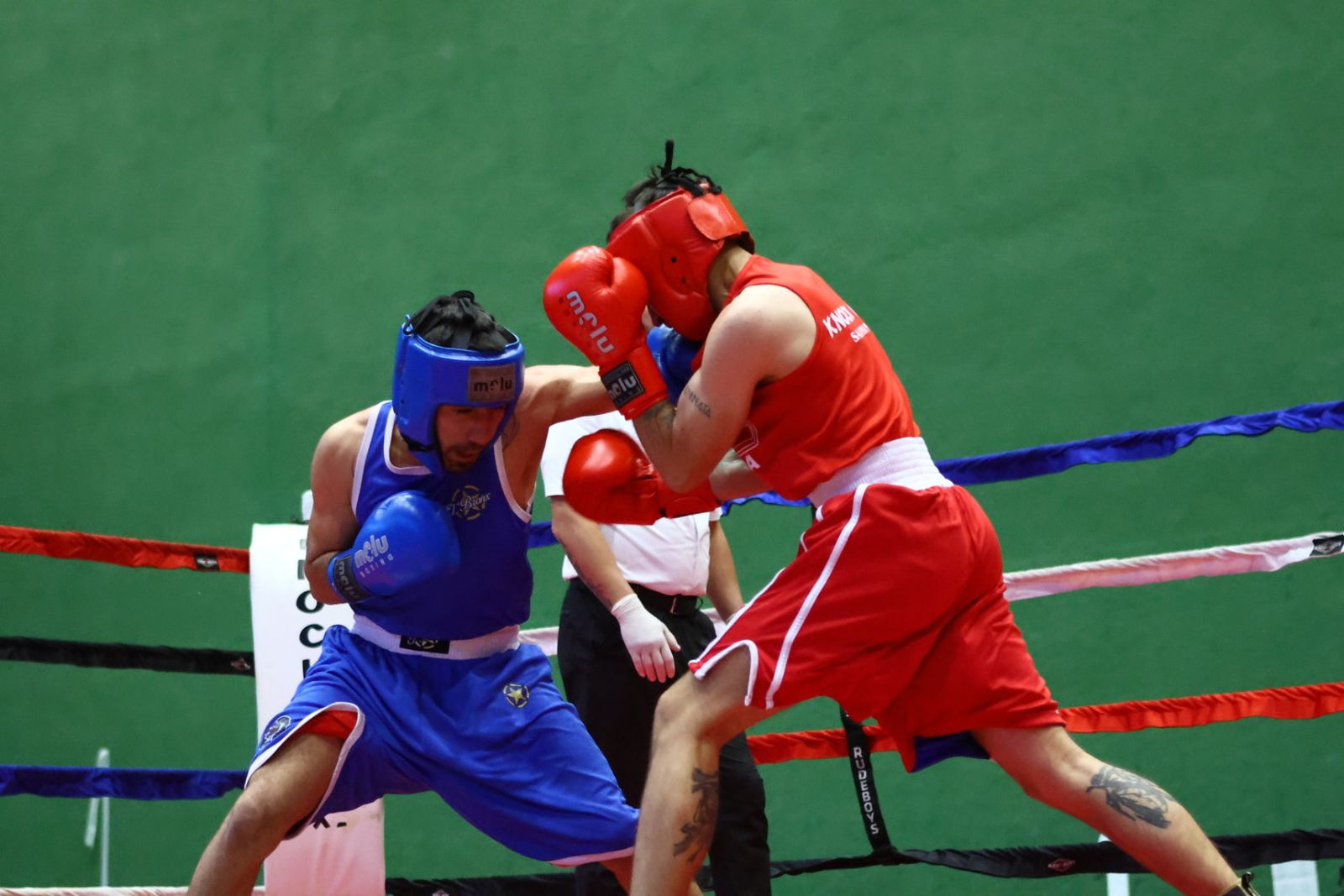 Velada de Boxeo en el Pabellón de San José