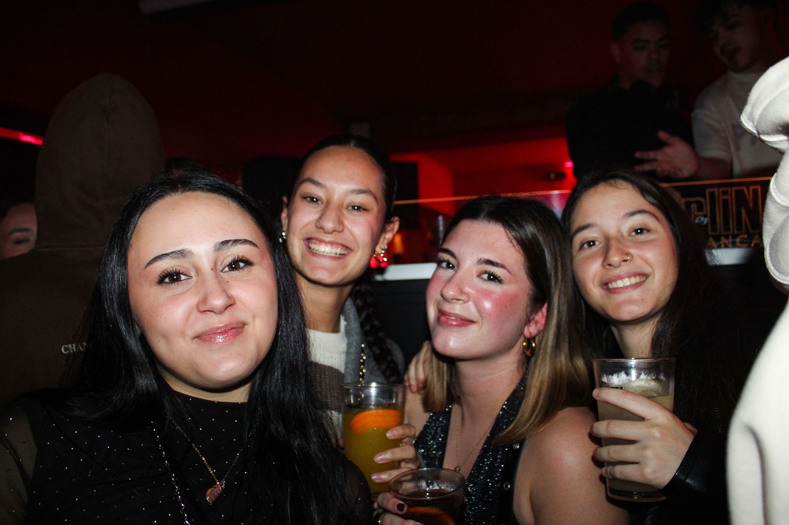 Salamanca de noche, sábado 6 de diciembre