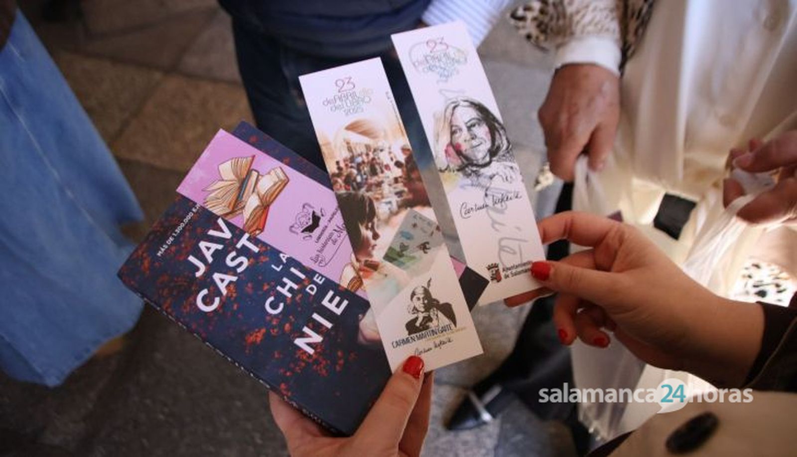 Feria del Libro en la Plaza Mayor de Salamanca Feria del Libro en la Plaza Mayor de Salamanca