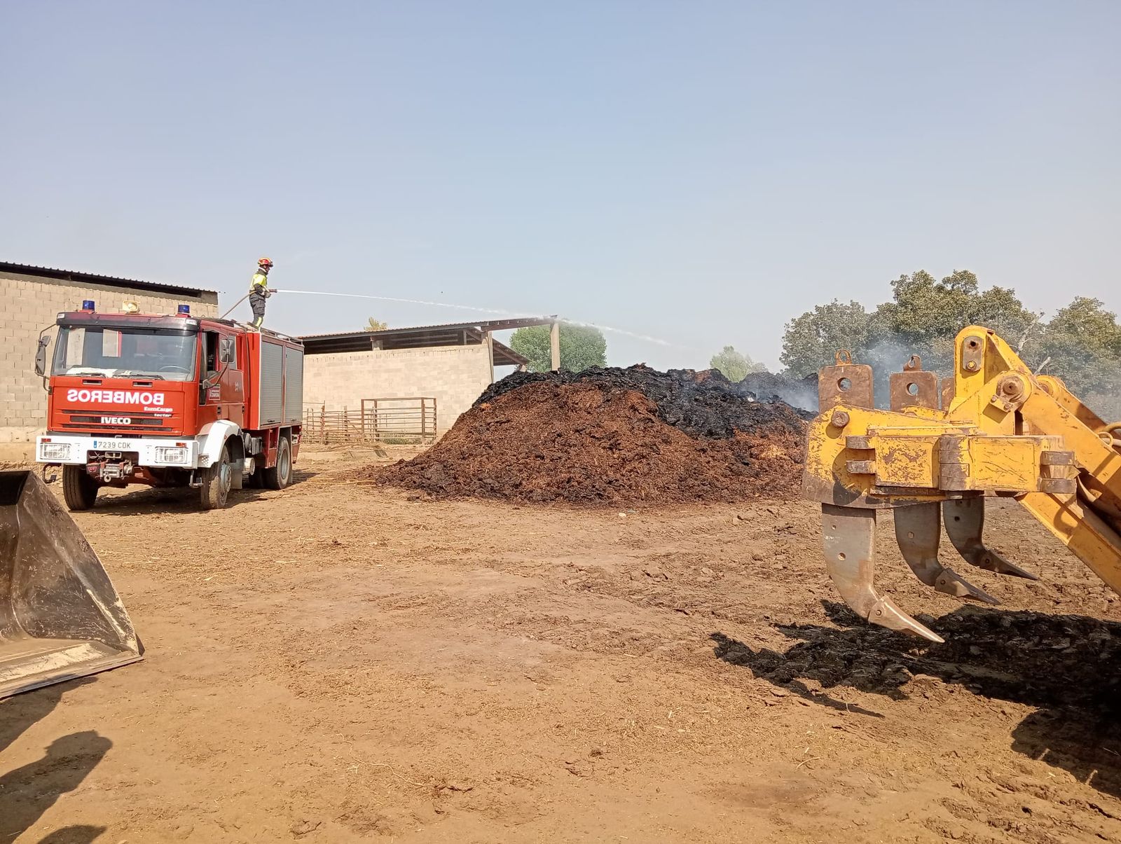 GALERÍA | Así evolucionaron los tres focos del fuego en Alcañices