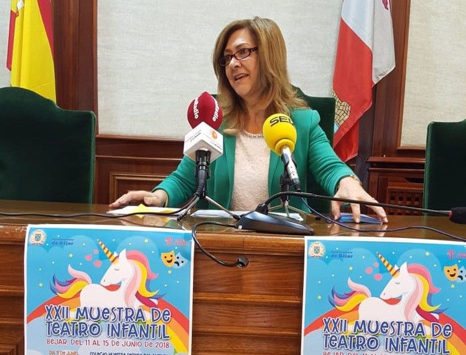 Foto. presentación XXII muestra teatro infantil