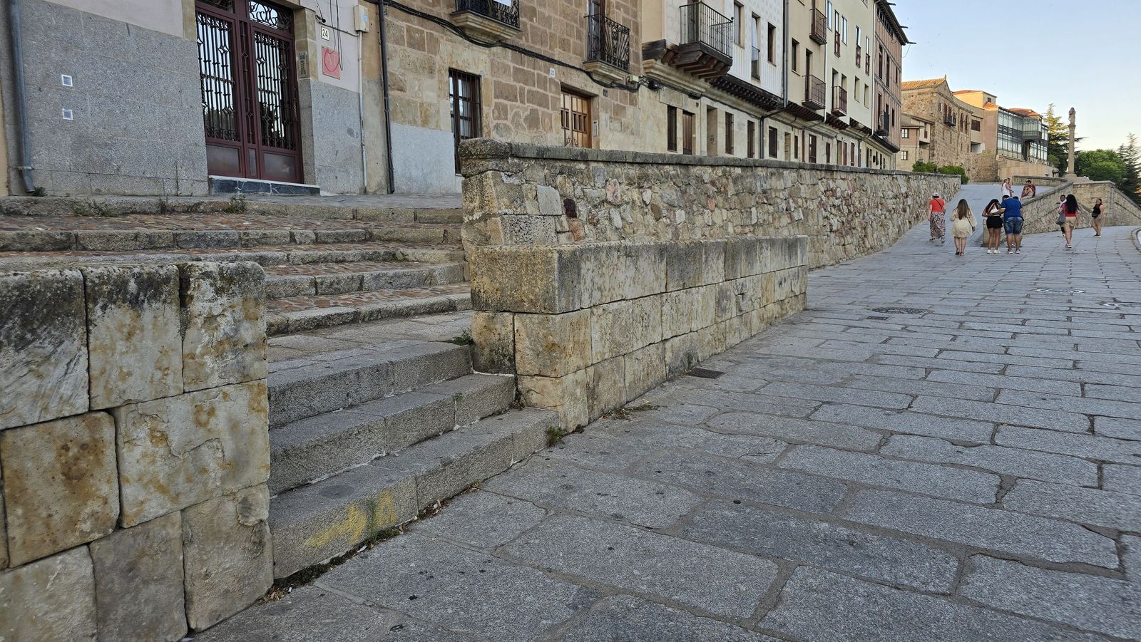 Mejora de la accesibilidad de la calle Ribera del Puente