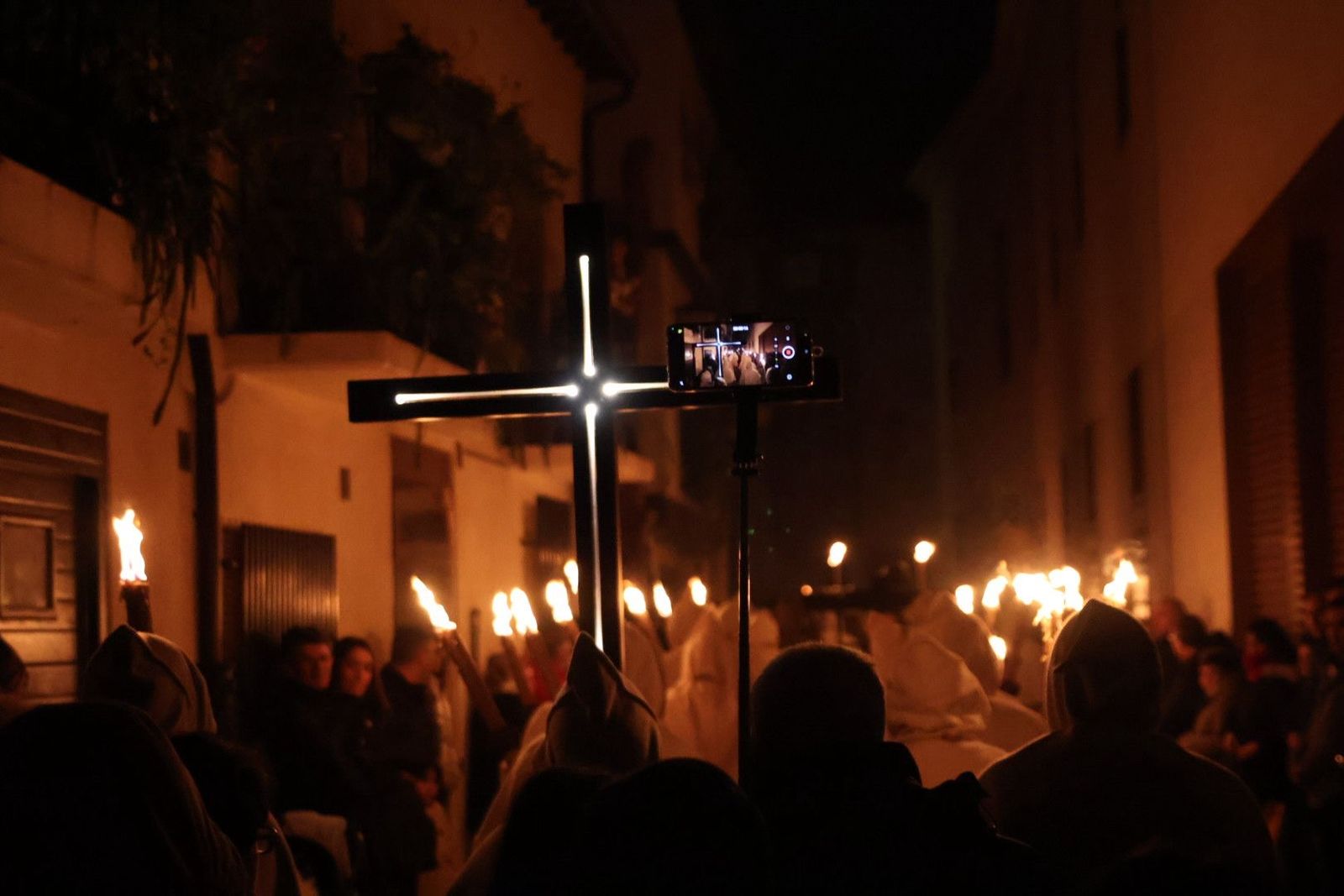 GALERÍA | Revive en imágenes la procesión de la Buena Muerte