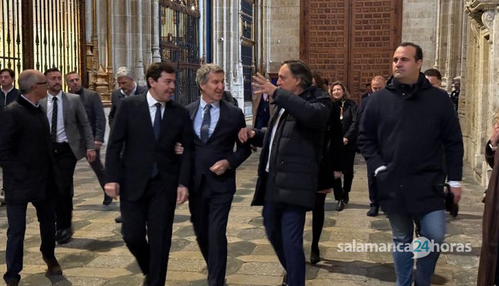 Visita de Alberto Núñez Feijóo en su visita a Salamanca este Domingo de Ramos de 2025