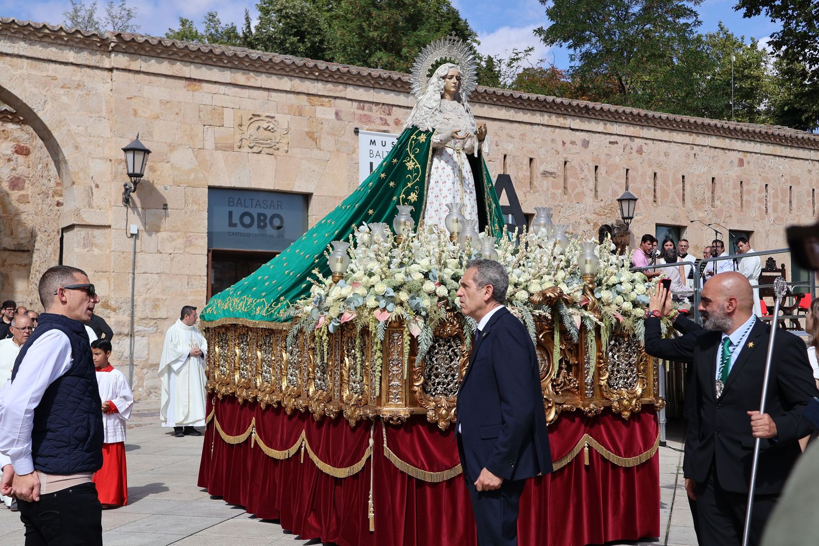 Procesión extraordinaria de la Virgen de La Esperanza