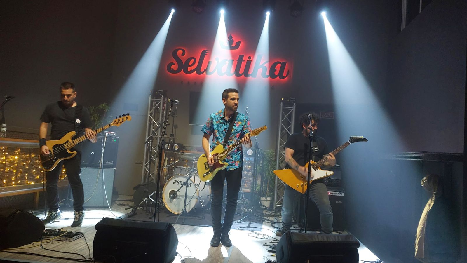 fhlim-en-la-sala-selvatika-41