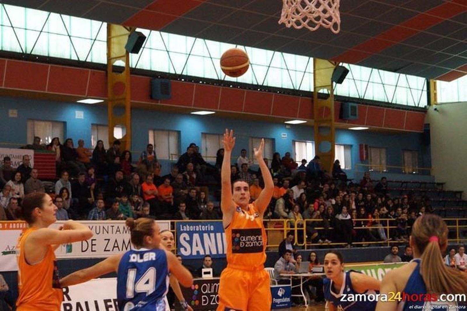 El Zamarat podría afrontar el partido clave del año sin Ylenia Manzanares por lesión