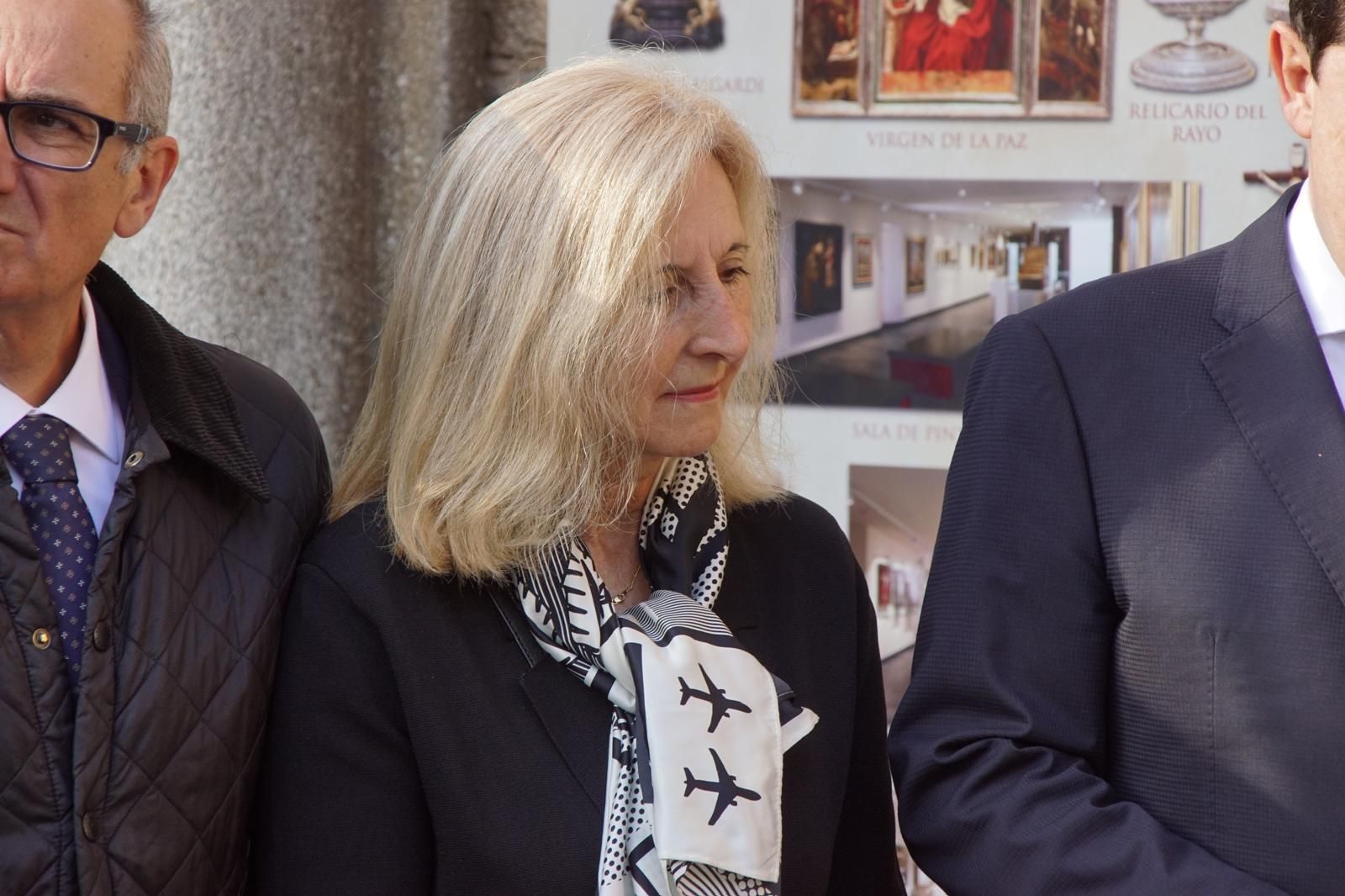 apertura-de-la-basilica-de-la-anunciacion-para-venerar-el-cuerpo-de-santa-teresa-en-alba-de-tormes-fotos-juanes-18