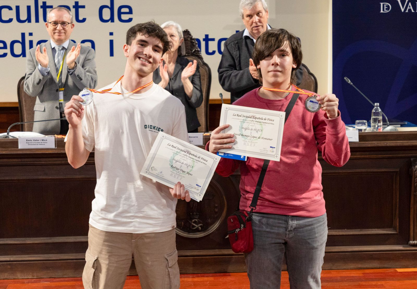 Rodrigo Vega Yepes y David Bermejo López de Hontanar, medallistas de plata en la fase nacional de la Olimpiada de Fisica
