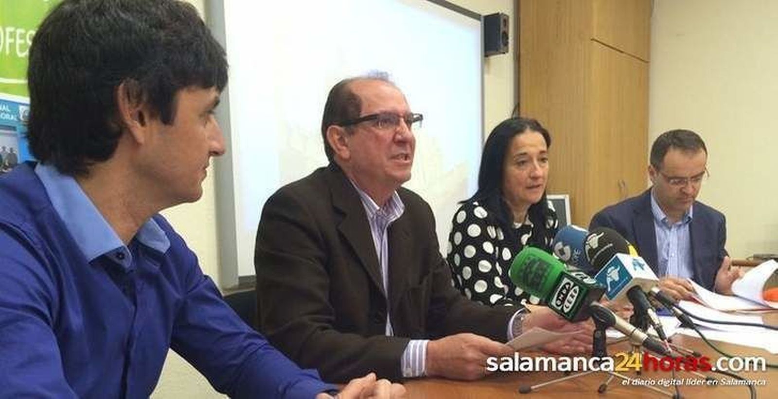 El Whatsapp, nueva fuente de acoso hacia los profesores, preocupa a ANPE