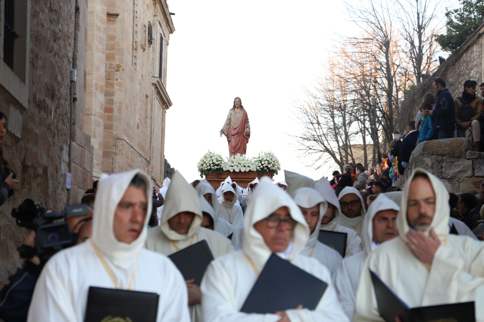 hermandad-penitencial-de-nuestro-senor-jesus-de-luz-y-vida-36