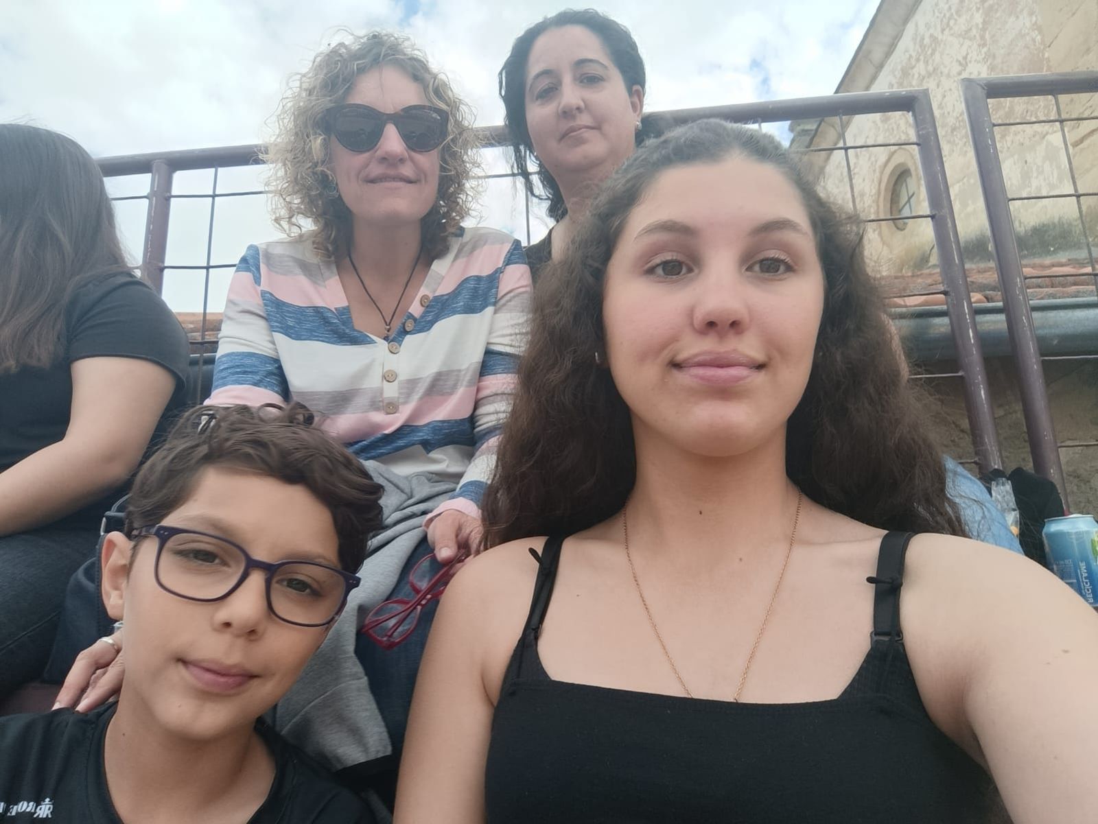 whatsapp-image-2025-05-17-at-19-37-20-1