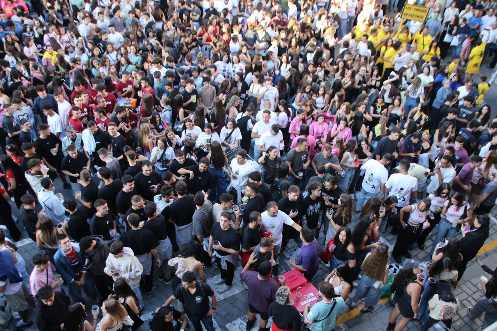 Béjar, pasacalles de Peñas y pregón