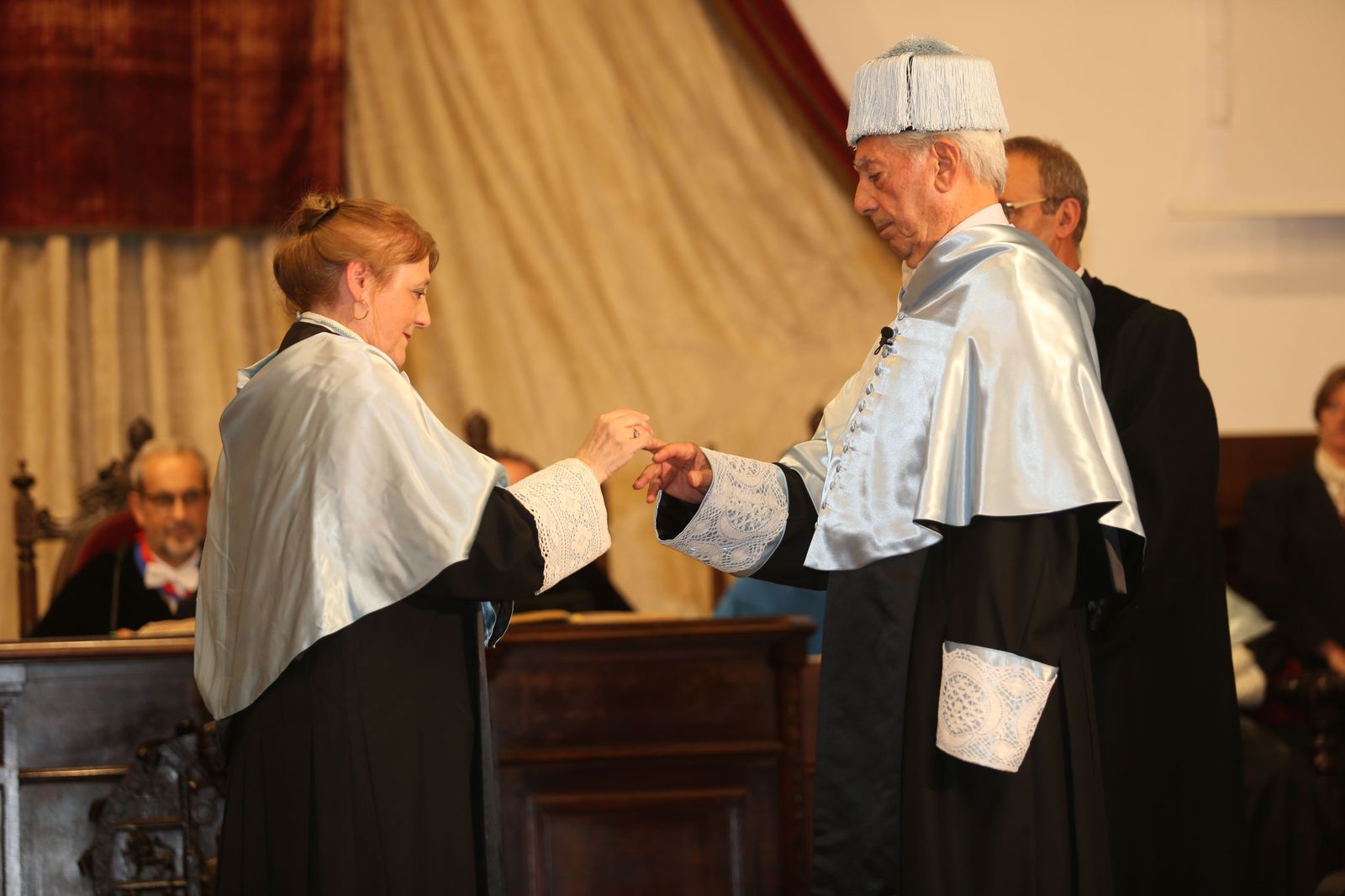 Mario Vargas Llosa recibió el doctorado ‘honoris causa’ en el año 2015