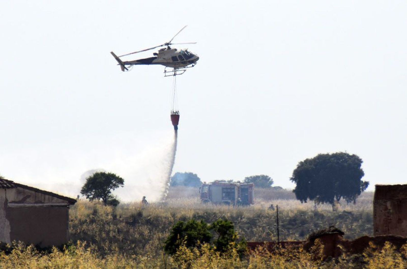 Incendio llanos fuego bomberos junio18 Incendio llanos fuego bomberos junio18