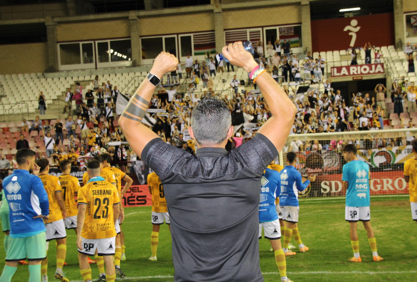 Ponz celebra la victoria de Unionistas ante la SD Logroñés | FOTO UNIONISTAS CF