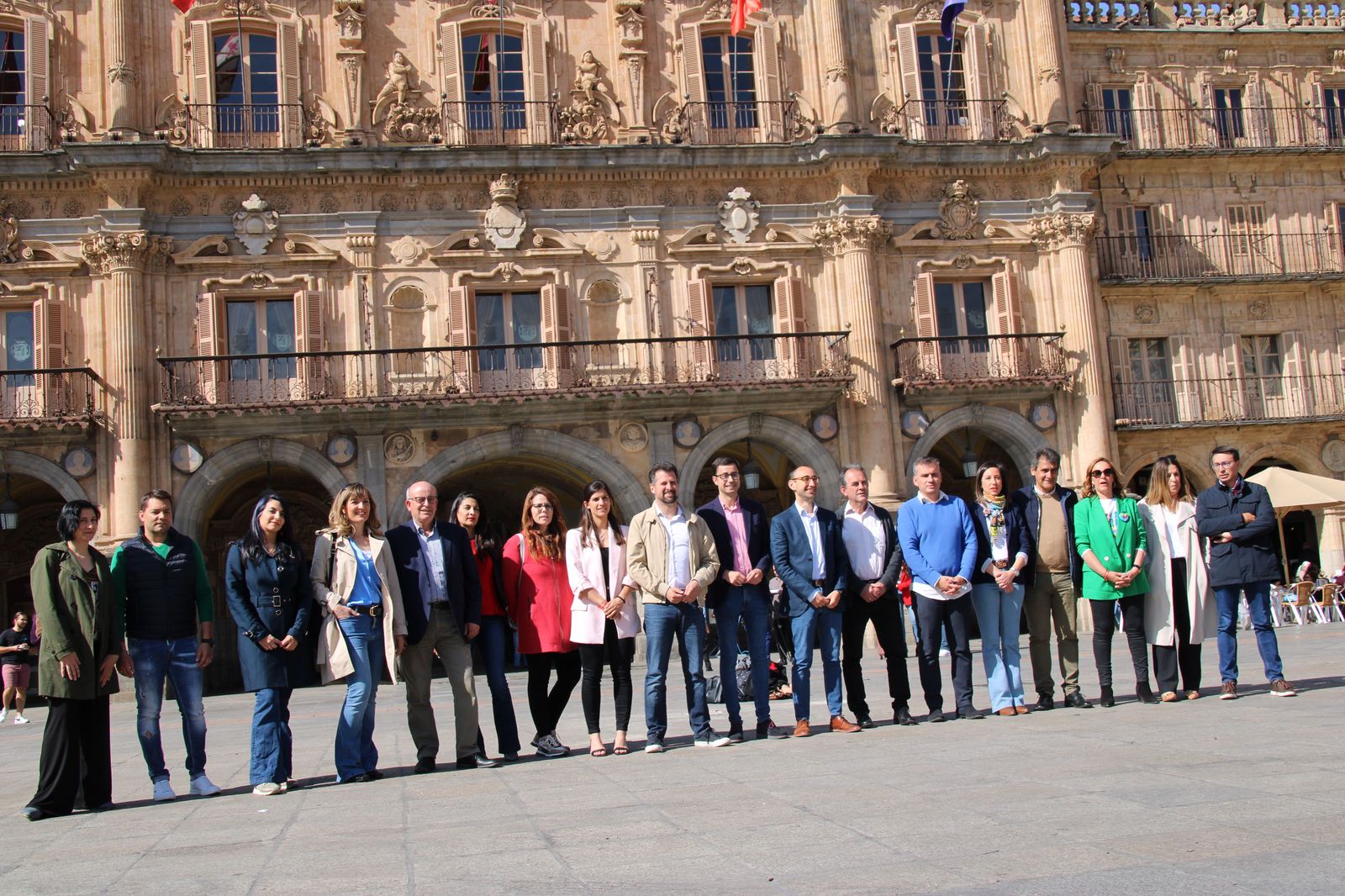 luis-tudanca-david-serrada-y-jose-luis-mateos-mantienen-un-encuentro-c-18