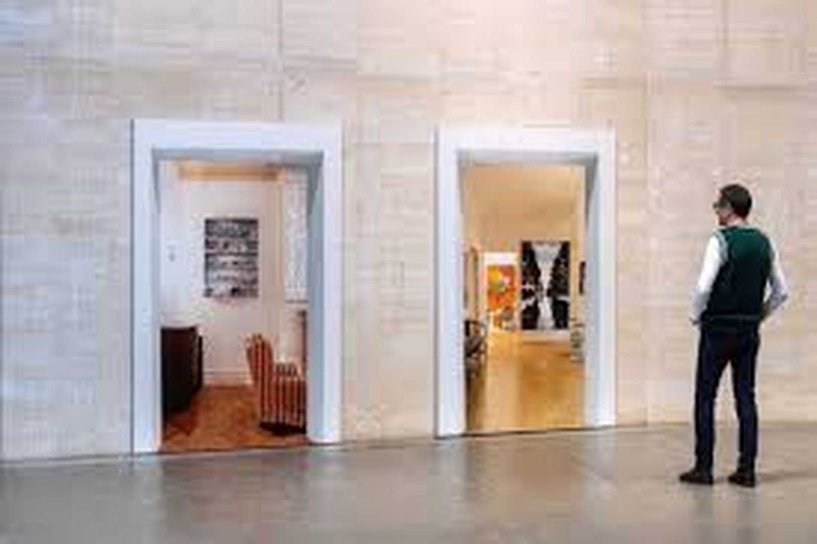 Imagen de la nueva exposición del Musac, '¿No hay nada como el hogar?'