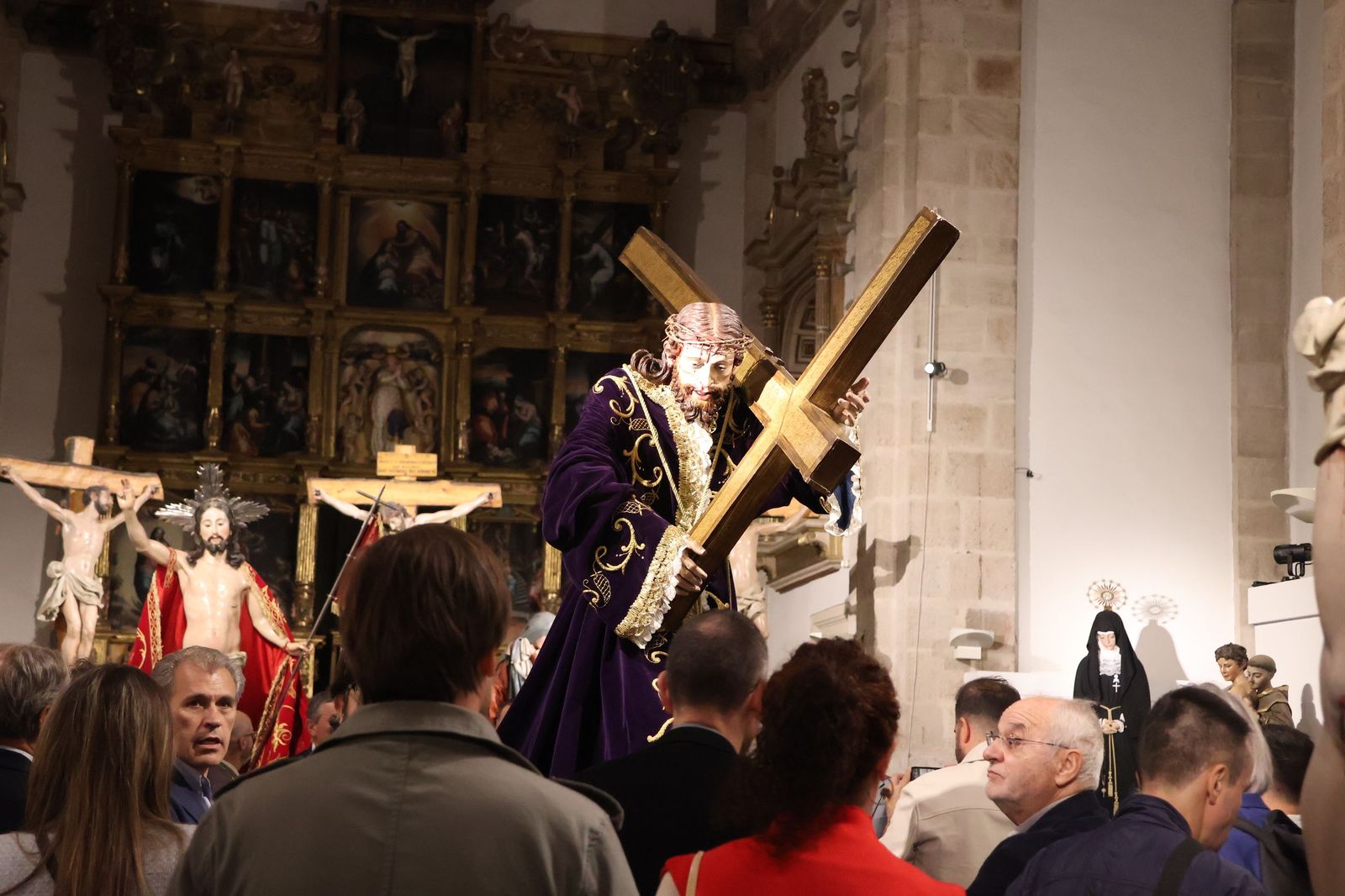 Exposición conmemorativa del bicentenario del nacimiento del imaginero Ramón Álvarez