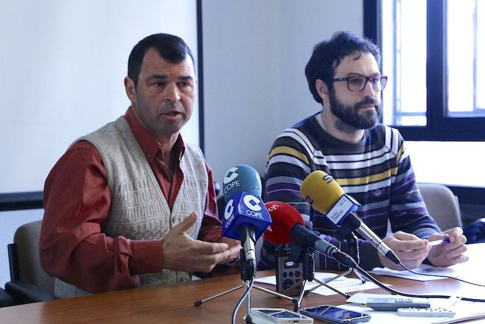 El pistacho y el almendro, cultivos alternativos ante la escasa productividad del cereal