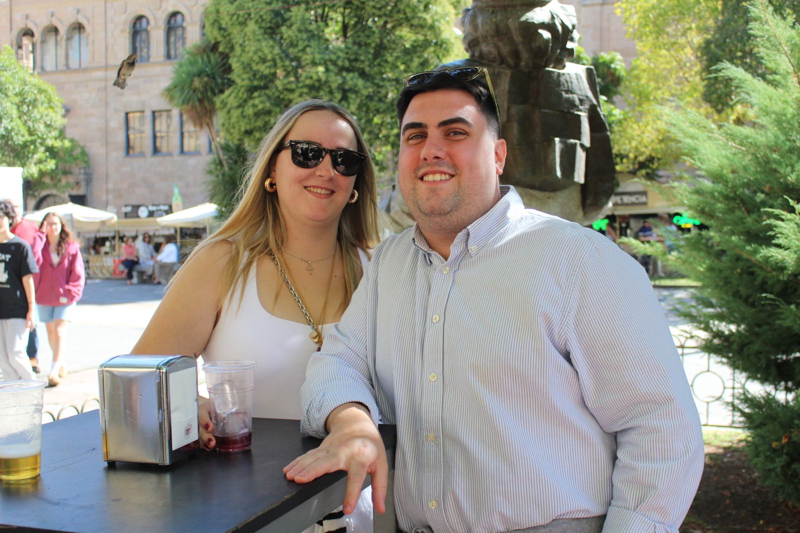Ambiente en la Feria de Día en el mediodía de este martes