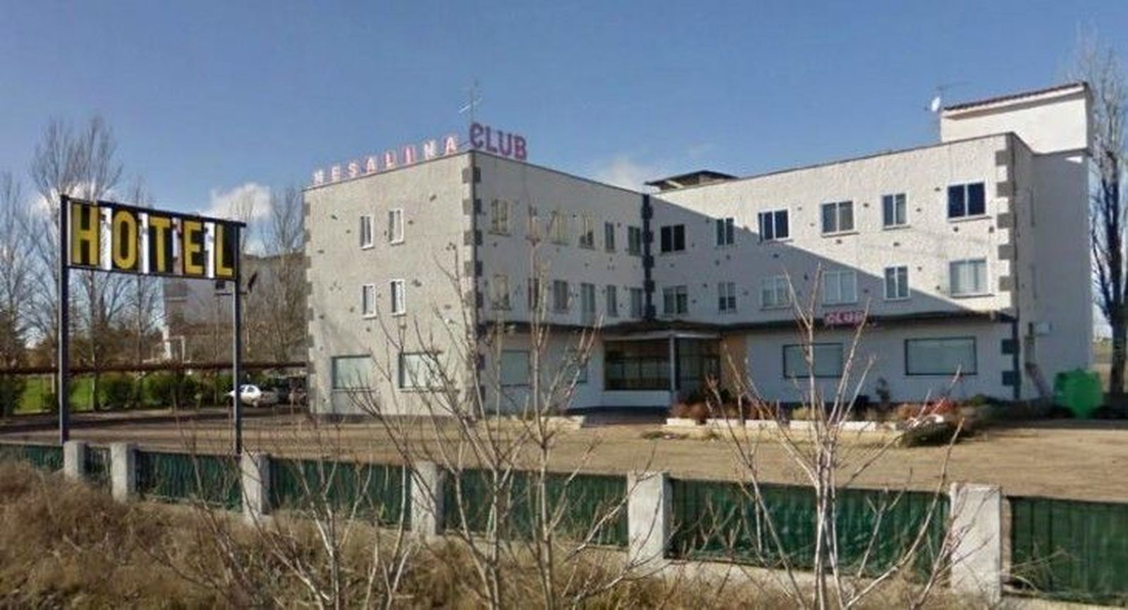 Dos jóvenes detenidos en una pelea en un club de Miranda de Azán